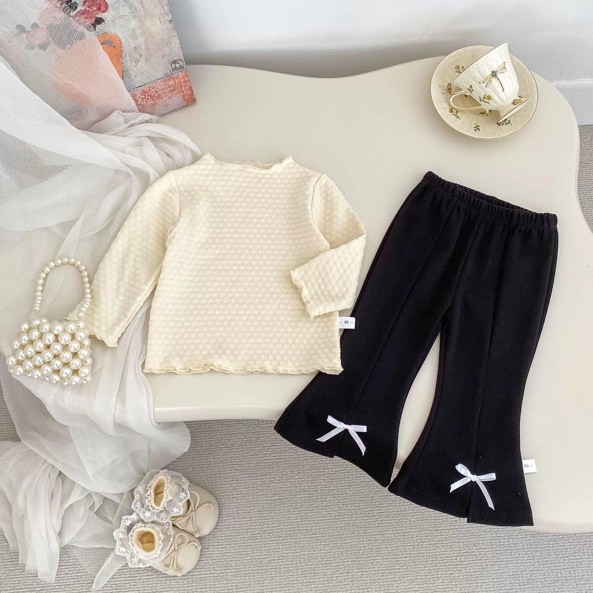 Spring and Autumn Kids Girls Jacquard Pattern Long Sleeves Top Shirt and Butterfly-bow Decorated Pants Clothing Set