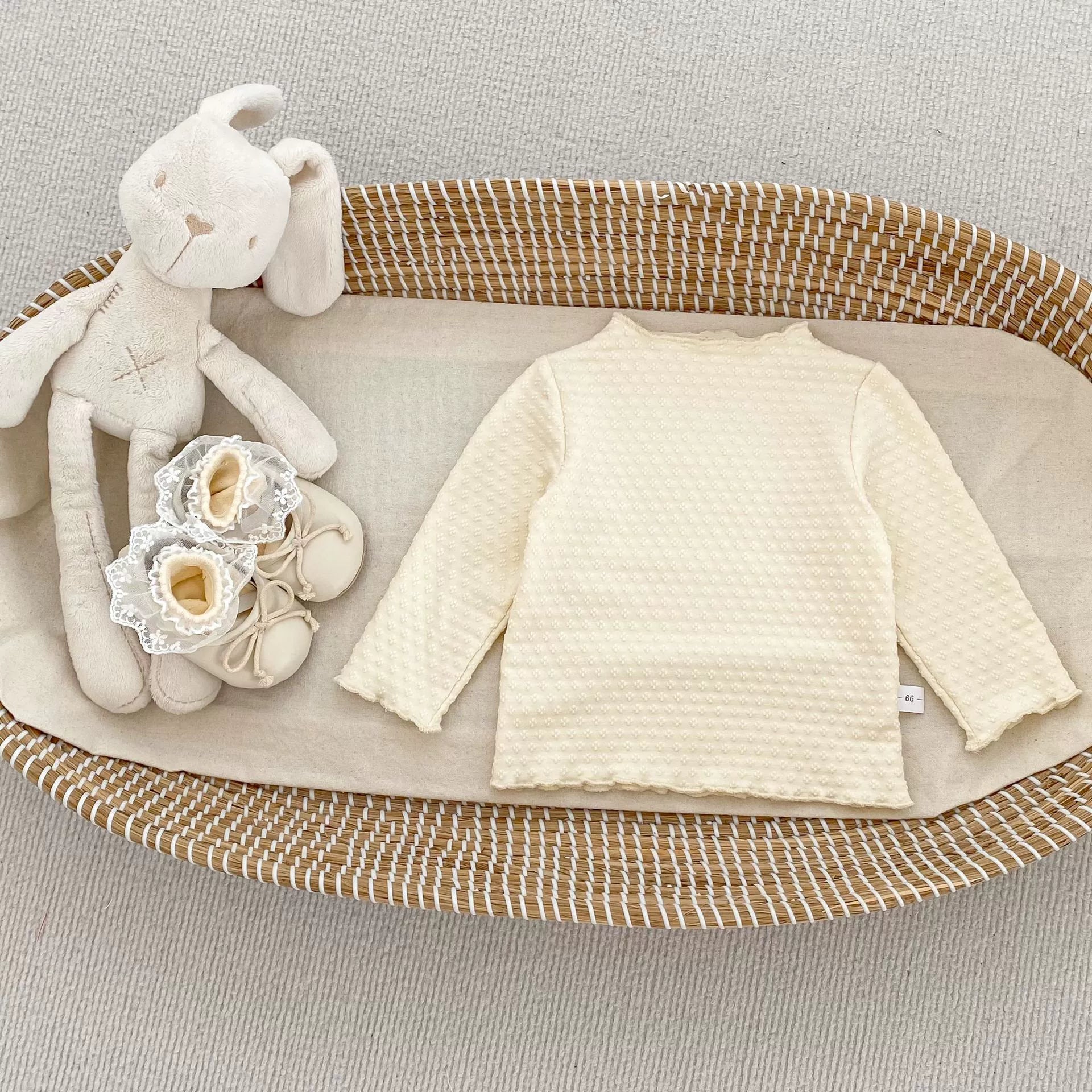 Spring and Autumn Kids Girls Jacquard Pattern Long Sleeves Top Shirt and Butterfly-bow Decorated Pants Clothing Set